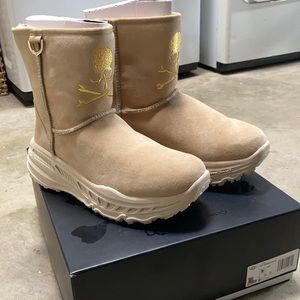 UGG Mastermind world boot